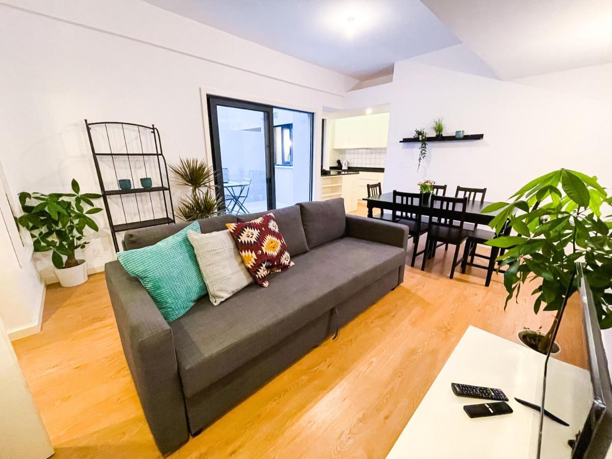 Travel And Live Apartments بورتو المظهر الخارجي الصورة
