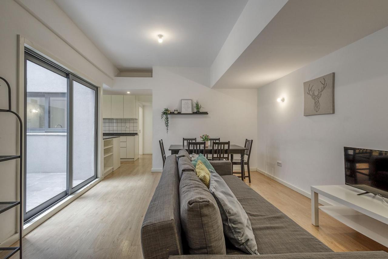 Travel And Live Apartments بورتو المظهر الخارجي الصورة