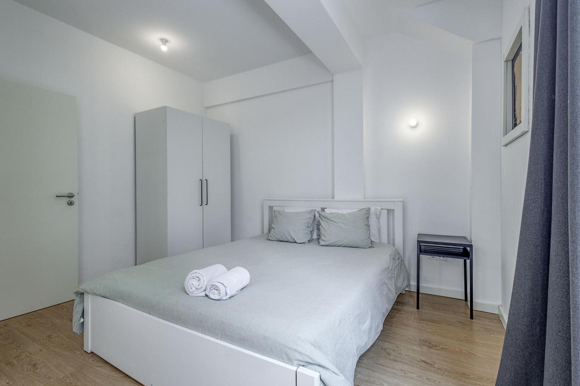Travel And Live Apartments بورتو الغرفة الصورة