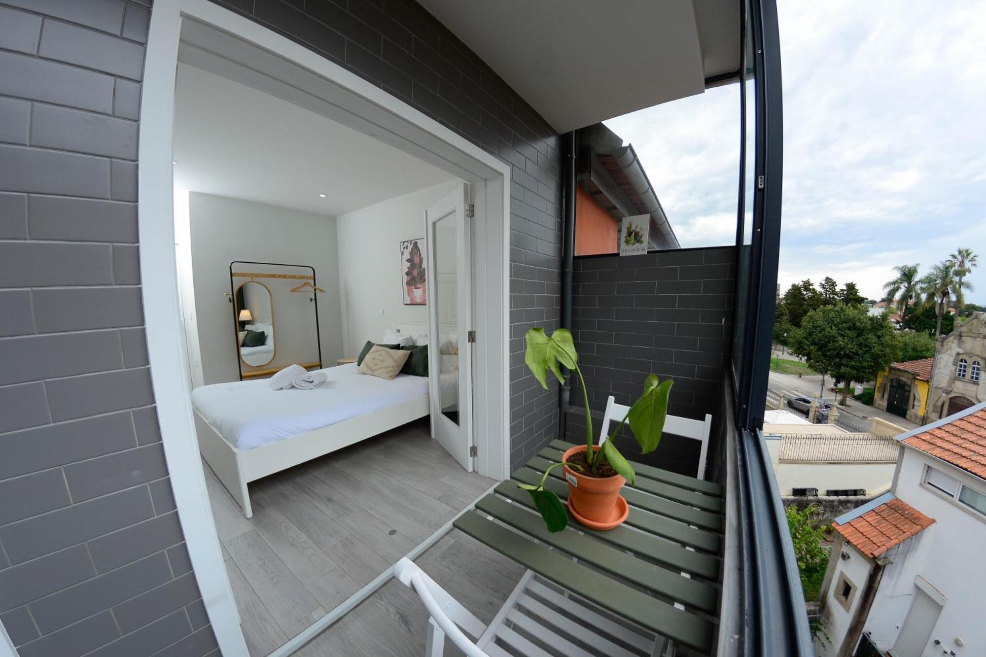 Travel And Live Apartments بورتو المظهر الخارجي الصورة
